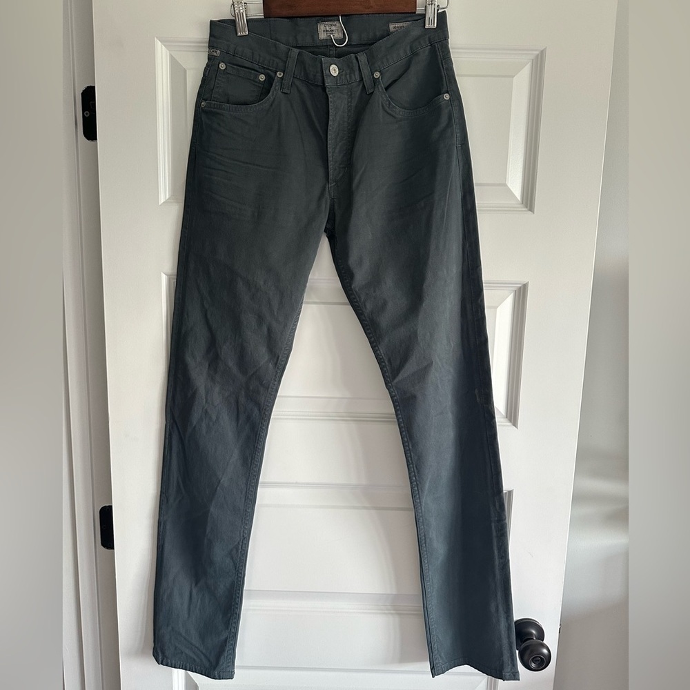 Citizens of Humanity Bowery Standard Slim Pants in Rock